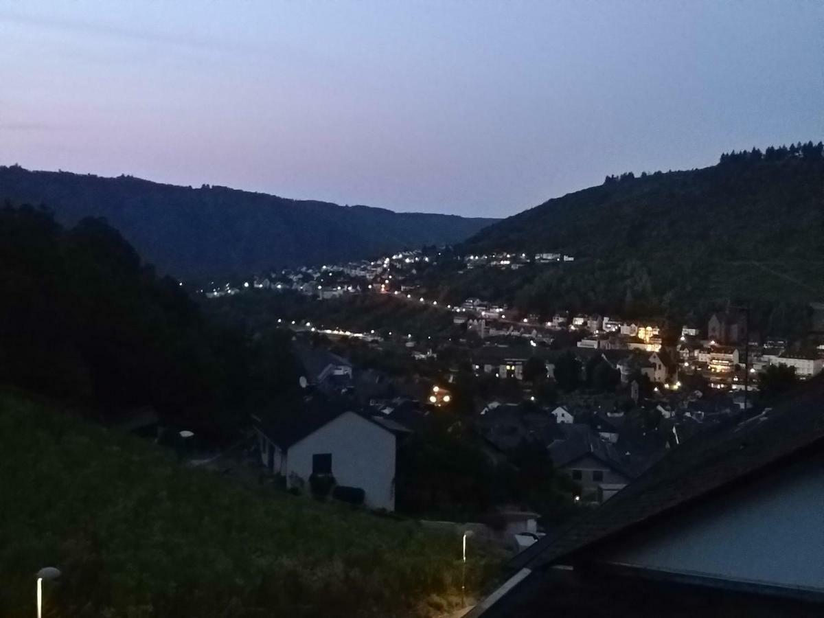 Kleines Moselchalet Cochem Exterior foto